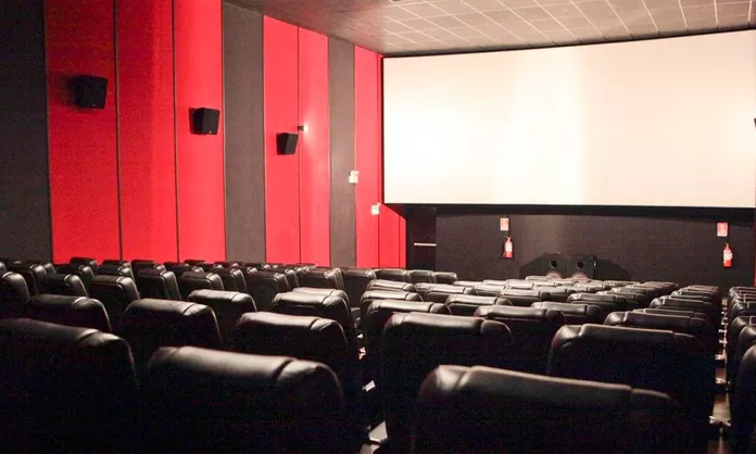 Cineplanet y Cinemark reabrirán sus salas de cines a partir de este