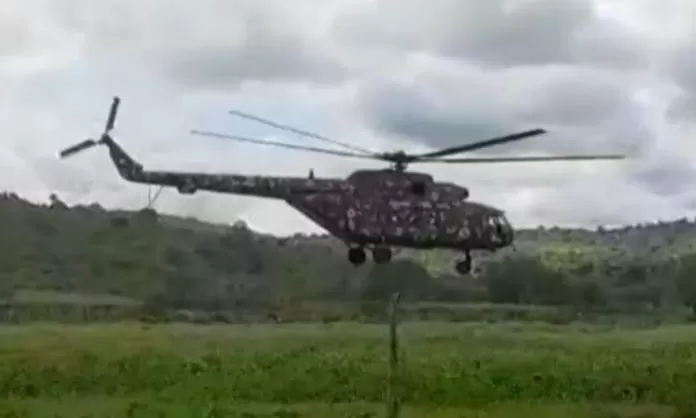 Helicóptero que llevaba ayuda humanitaria realizó aterrizaje de