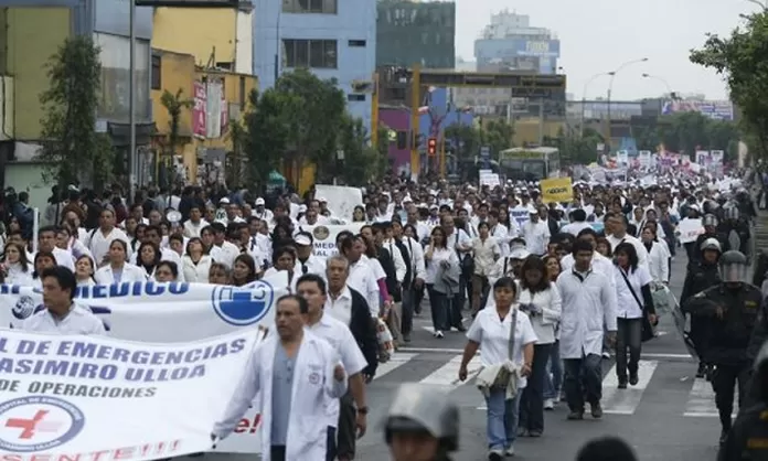 Minsa médicos anuncian paro nacional para este 28 y 29 de noviembre