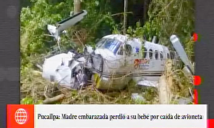 Pucallpa Personas Sobrevivieron Tras Ca Da De Una Avioneta