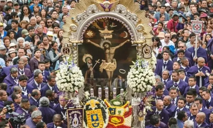 EN VIVO Señor de los Milagros Cristo moreno retorna hoy a las