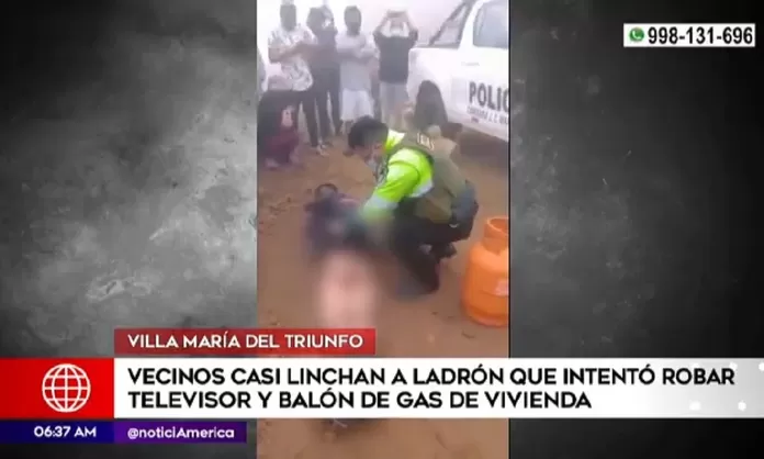 VMT Vecinos casi linchan a ladrón que intentó robar televisor y balón