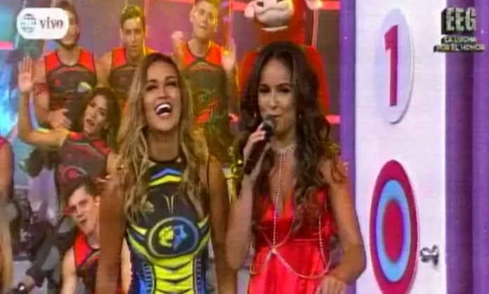 Eeg Daniela Darcourt Sorprendi As A Angie Arizaga Durante Este Juego