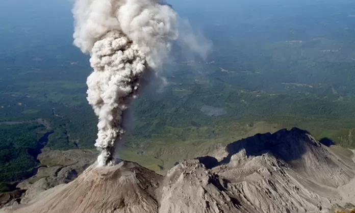 Guatemala Volc N Santiaguito Registr Fuerte Erupci N De Cenizas