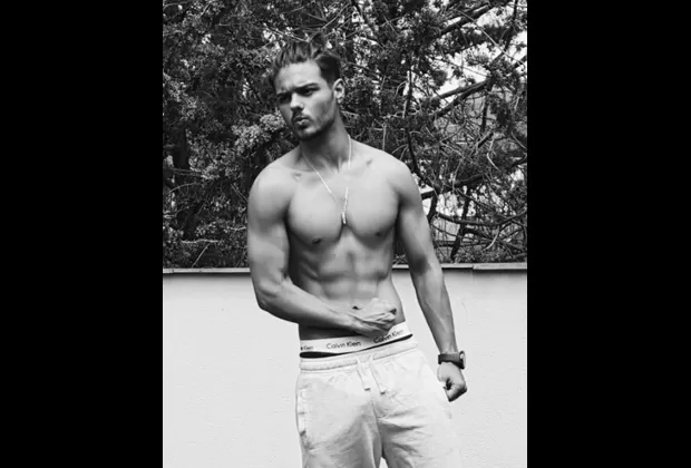 Abraham Mateo luce espectacular cambio físico