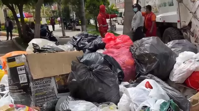 Cerro San Cristóbal: Gran cantidad de basura y botellas de alcohol tras ...
