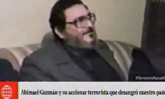 Abimael Guzmán y su accionar terrorista que desangró al Perú - América  Noticias