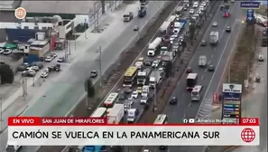 Caos en la Panamericana Sur por accidente de camión. Foto y video: AN