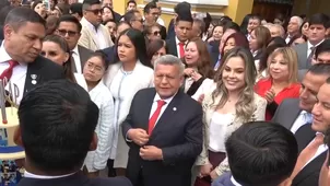 Acuña celebra mientras investigan caso Procompite en La Libertad. Foto y video: Canal N/Andina