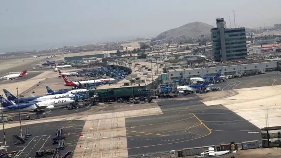 Aeropuerto internacional Jorge Ch&aacute;vez (Foto: ANDINA)