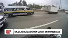 Salvaje huida de una combi en problemas