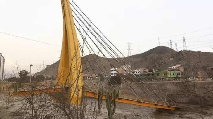 La estructura se cayó hace tres meses / Foto: La República La estructura se cayó hace tres meses / Foto: La República
