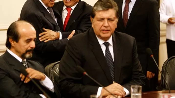 Alan García, a través de decretos de urgencia, impulsó concesiones. Foto: Presidencia Alan García, a través de decretos de urgencia, impulsó concesiones. Foto: Presidencia