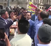 Alcaldes protestan exigiendo presupuesto. Foto y video: Canal N