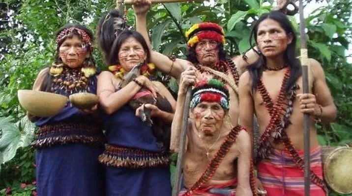 Comunidad Achuar. Foto: Blog culturaachuar Comunidad Achuar. Foto: Blog culturaachuar