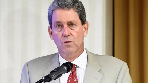 Alfredo Thorne, ministro de Economía