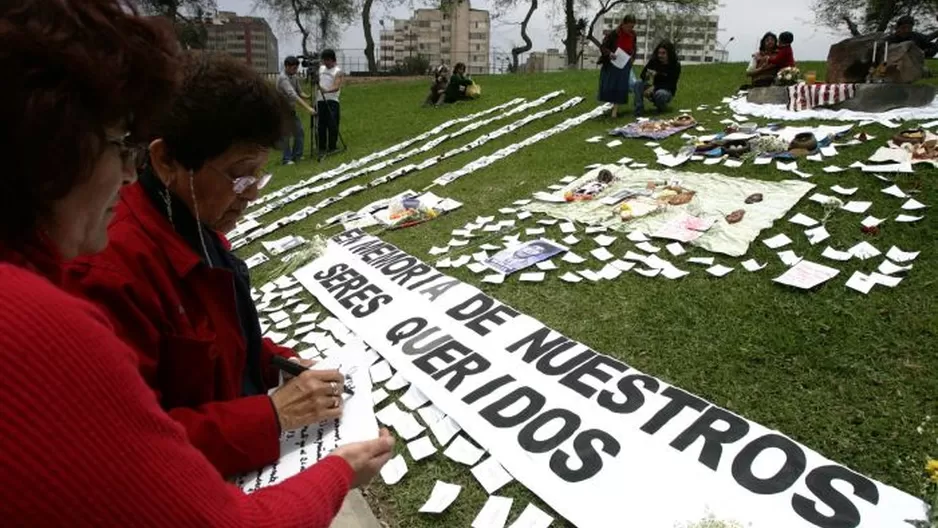  También se estudia la posibilidad de dar becas de estudio a los hijos de los deudos / Foto: Andina