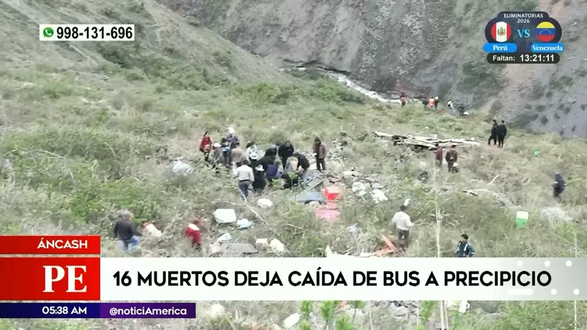 Áncash: 16 muertos tras caída de bus interprovincial a precipicio