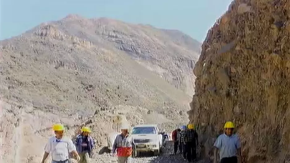 En la zona permanecen 25 voluntarios que precisan de herramientas. Foto: CanalN 