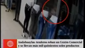 Cámaras captaron a tenderos robando en Centro Comercial