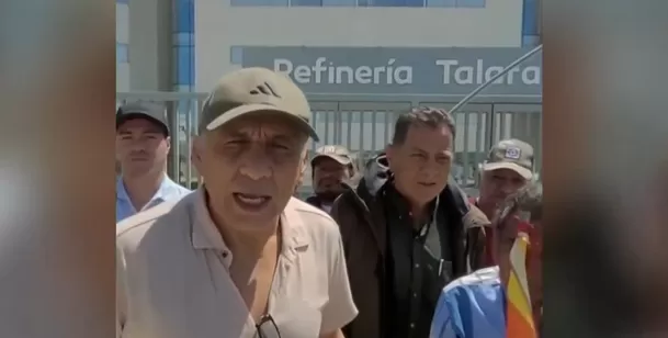 Antauro Humala tras salir de reunión en Petroperú - Fuente: Canal N