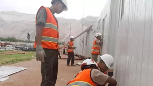 La instalación de módulos se realiza en el estadio municipal. Foto: La República