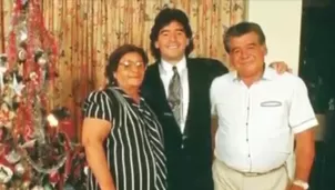 Sus padres, don Diego y doña Dalma, estuvieron siempre presentes a lo largo de su carrera. Foto y video: América Noticias