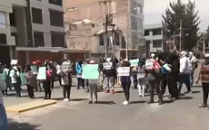 Arequipa: enfrentamientos por desalojo de estadio en distrito Bustamante y Rivero - Noticias de cristian-rivero