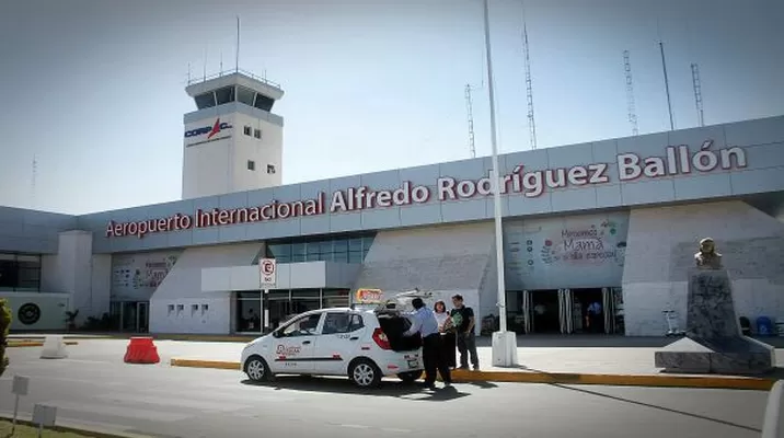 Aeropuerto Rodríguez Ballón. Foto: El Pueblo Aeropuerto Rodríguez Ballón. Foto: El Pueblo