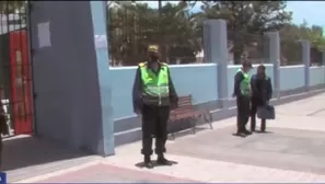 Policía en cementerio de Arequipa. Canal N