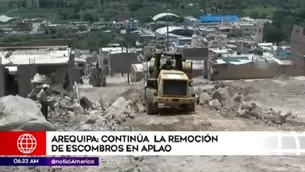 Remoción de escombros continúa en el distrito de Aplao. Foto: América TV