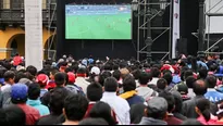 Conoce en qué lugares podrás ver gratis el Argentina vs. Perú. Foto: Andina