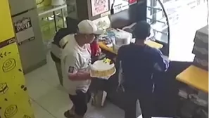 Asaltan pastelería en Huaycán y se llevan hasta una torta. Foto y video: América Noticias