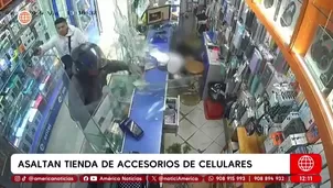 VMT: Asaltan tienda de accesorios de celulares. Foto y Video: AN