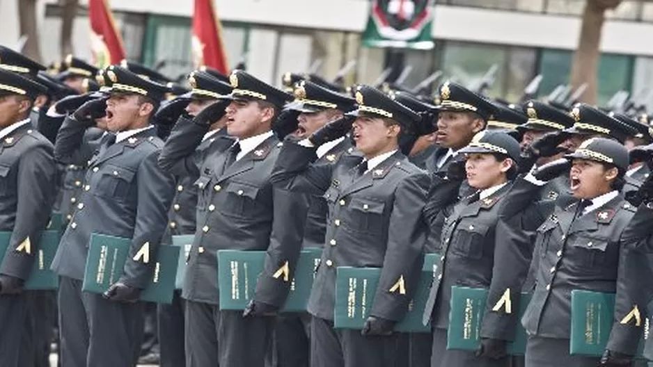 Incrementan los ascensos en la PNP. Foto: archivo El Comercio