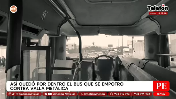 Así quedó por dentro el bus que se empotró contra valla metálica donde murieron dos pasajeros. Foto: América Noticias