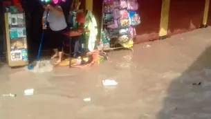 Inundación en mercado.