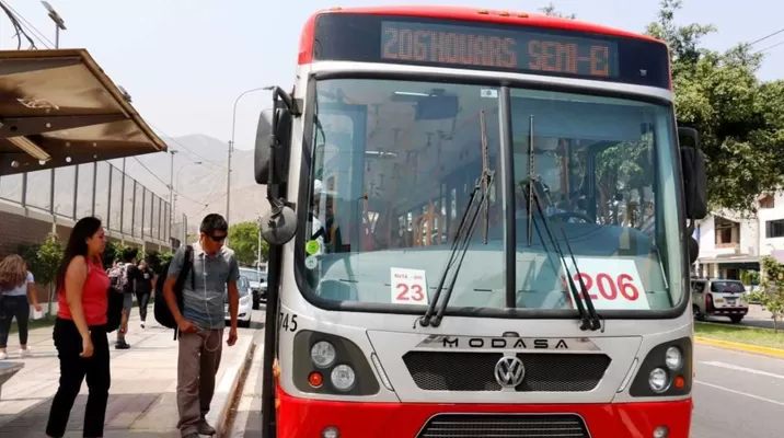 Corredor rojo. Foto: Andina Corredor rojo. Foto: Andina
