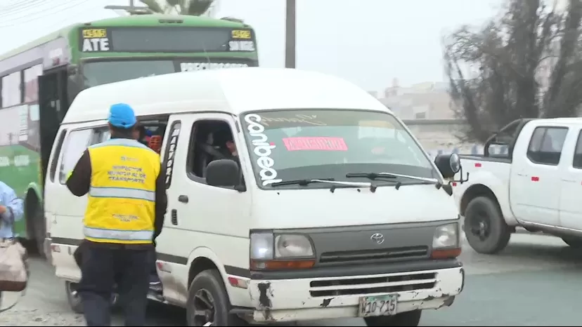 ATU: Más de 2,600 vehículos de transportes público conducen sin revisión técnica en Lima y Callao