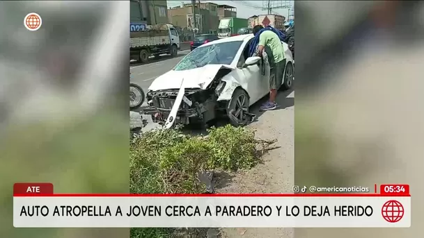 Auto atropella a joven cerca de paradero y lo deja herido en Ate. Foto: América Noticias Auto atropella a joven cerca de paradero y lo deja herido en Ate. Foto: América Noticias