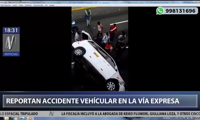 Vía Expresa Vehículo Terminó Volcado Tras Accidente De Tránsito 2568