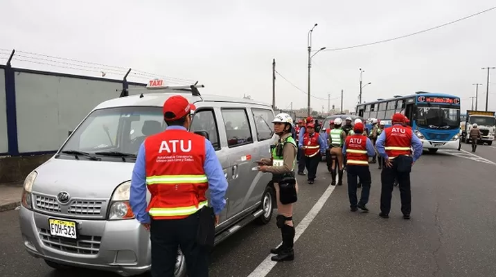 La Autoridad de Transporte Urbano realizó operativo contra el servicio informal. Foto: Andina La Autoridad de Transporte Urbano realizó operativo contra el servicio informal. Foto: Andina