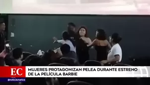 Mujeres se pelean en el estreno de Barbie. Video: América TV