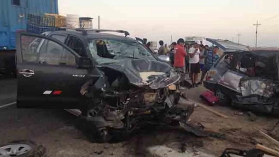 Pasajeros fallecieron instantáneamente. Foto: Referencial/La República