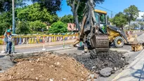 Las obras evitaran la filtración de agua residual de un buzón que viene dañando la pista / Foto: Municipalidad de Barranco