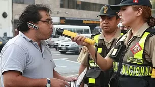 Publicidad de bebidas alcoh&oacute;licas deber&aacute; advertir a los usuarios. Foto: Polic&iacute;a Per&uacute;.