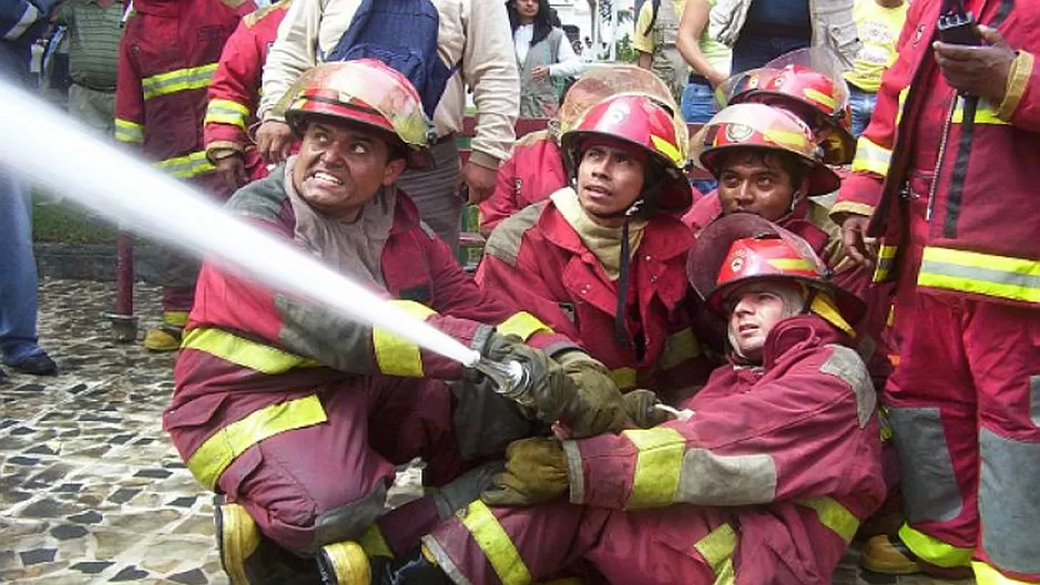 Bomberos tendrán mejor capacidad de respuesta ante una emergencia / Foto: TVPerú (referencial) 