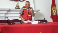 Salom&oacute;n Mar&iacute;n, presidente del Consejo de Disciplina del Cuerpo General de Bomberos, fue el encargado de la salida de Mario Casaretto / Foto: @Brianmatico