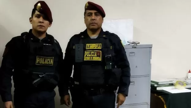 Breña: Policías encuentran 4700 dólares y emprenden campaña para buscar al dueño