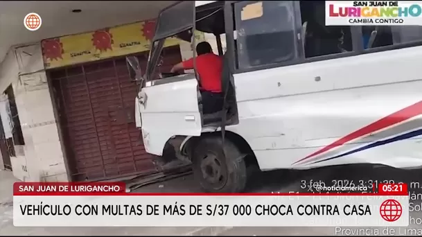 Bus con deudas de S/ 37 000 choca contra una casa en San Juan de Lurigancho. Foto: América Noticias